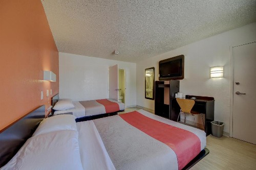 Motel 6-San Antonio TX - Fort Sam Houston - image 38