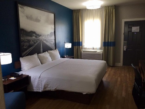 Super 8 by Wyndham San Antonio Near Fort Sam Houston - image 30