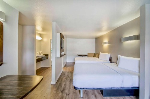 Studio 6-San Antonio TX - Airport - image 23