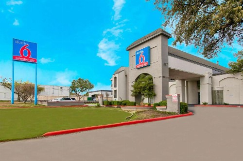 Studio 6-San Antonio TX - Airport - image 5