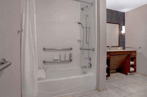 Homewood Suites by Hilton Lackland AFB/SeaWorld TX - image 9