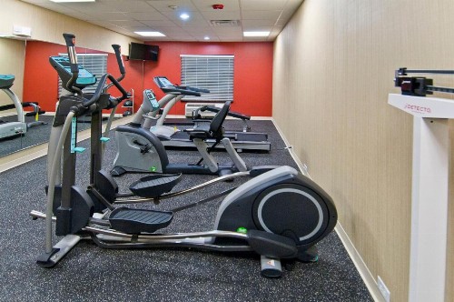 Holiday Inn Express & Suites San Antonio SE by AT&T Center an IHG Hotel - image 22