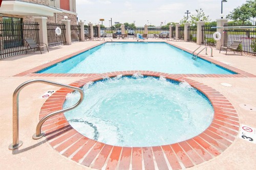 Holiday Inn Express & Suites San Antonio SE by AT&T Center an IHG Hotel - image 25