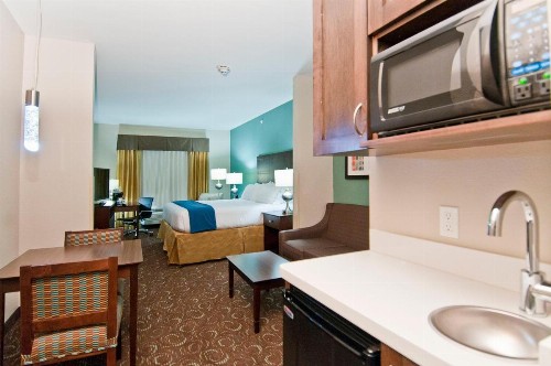 Holiday Inn Express & Suites San Antonio SE by AT&T Center an IHG Hotel - image 33