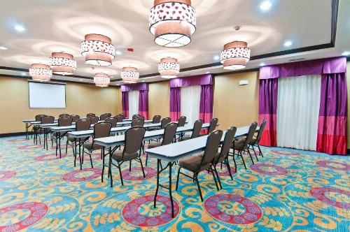 Holiday Inn Express & Suites San Antonio SE by AT&T Center an IHG Hotel - image 45
