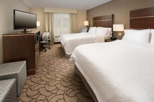 Hampton Inn & Suites San Antonio-Downtown/Market Square - image 3