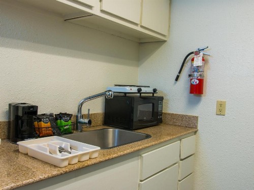 Studio 6-San Antonio TX - Lackland AFB - image 49