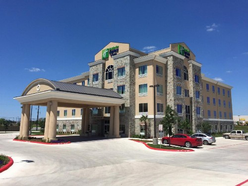 Holiday Inn Express & Suites San Antonio Brooks City Base an IHG Hotel - image 26