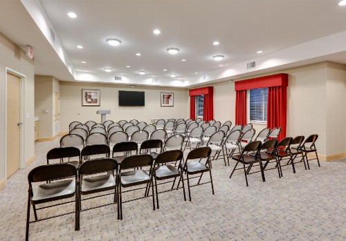 Holiday Inn Express & Suites San Antonio Brooks City Base an IHG Hotel - image 33