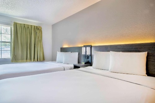 Studio 6-San Antonio TX - Medical Center - image 2
