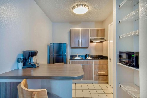 Studio 6-San Antonio TX - Medical Center - image 4