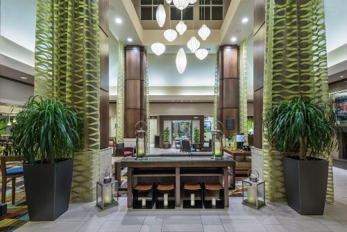 Hilton Garden Inn San Antonio/Rim Pass Drive - image 16