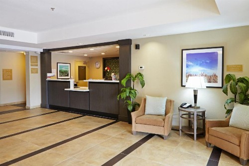 Candlewood Suites San Antonio Airport - image 19
