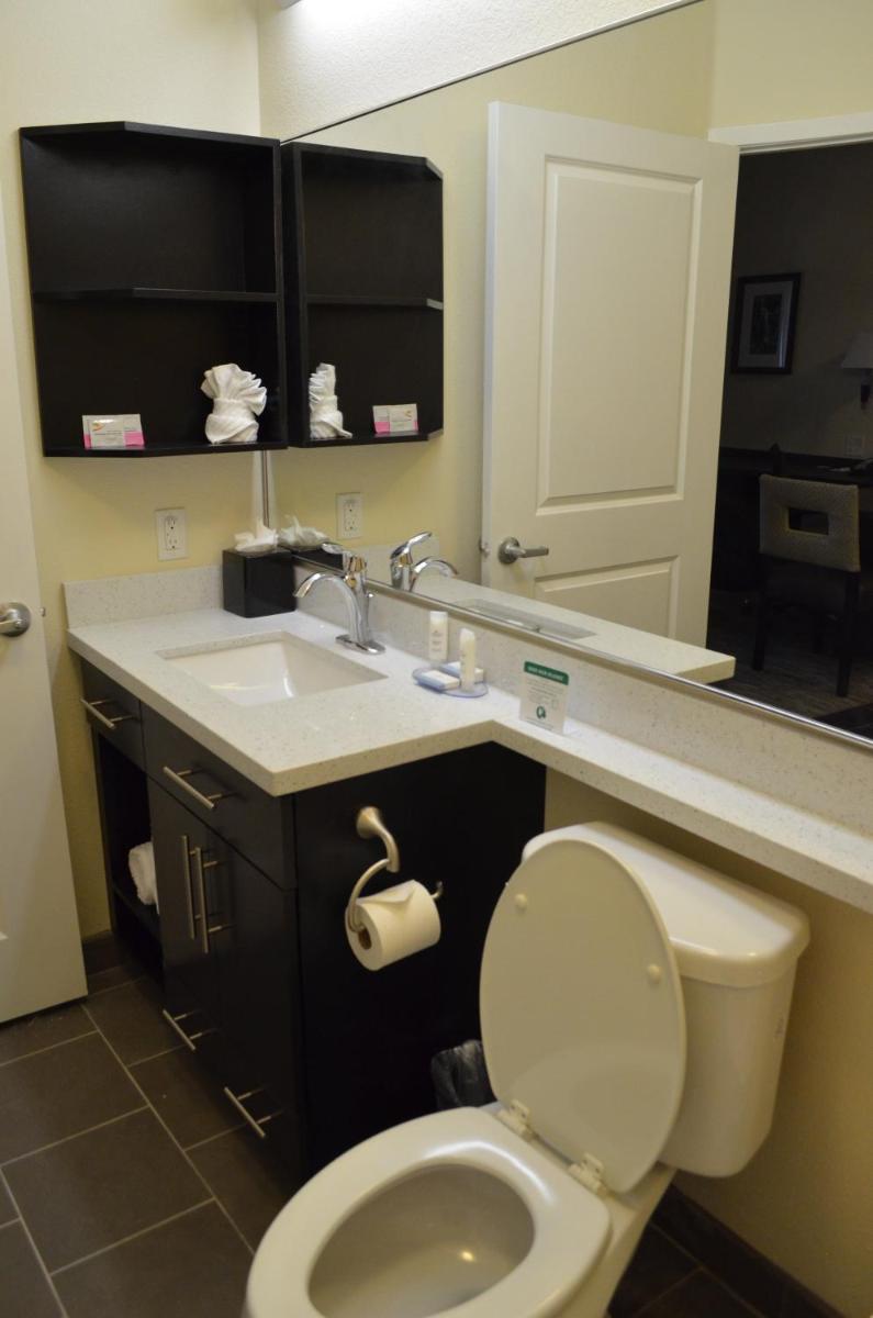 Candlewood Suites San Antonio Airport - image 2