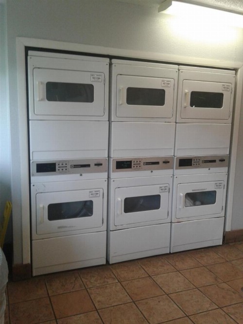 InTown Suites Extended Stay San Antonio TX- Perrin Beitel Road - image 14