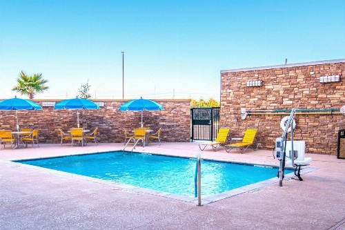 Fairfield Inn & Suites by Marriott San Antonio Brooks City Base - image 23