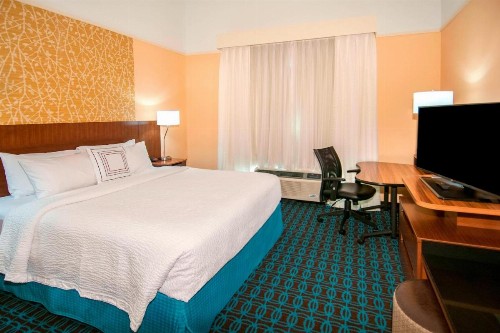 Fairfield Inn & Suites by Marriott San Antonio Brooks City Base - image 9