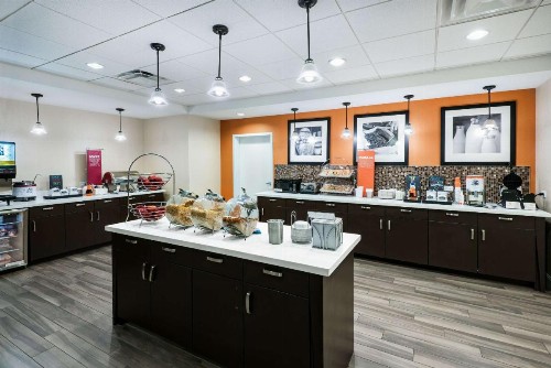 Hampton Inn & Suites San Antonio Brooks City Base TX - image 14