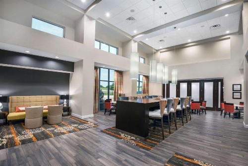 Hampton Inn & Suites San Antonio Brooks City Base TX - image 4