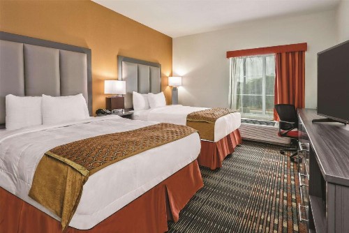 La Quinta by Wyndham San Antonio by AT&T Center - image 6
