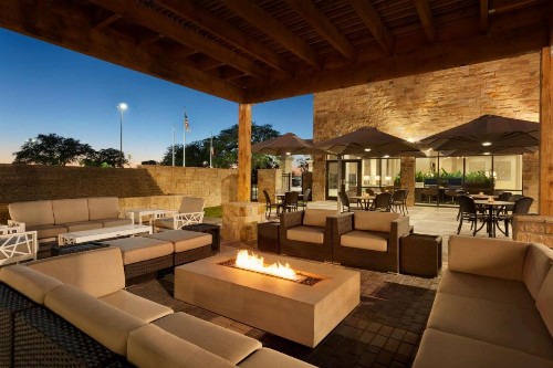 Embassy Suites San Antonio Brooks City Base Hotel & Spa - image 41