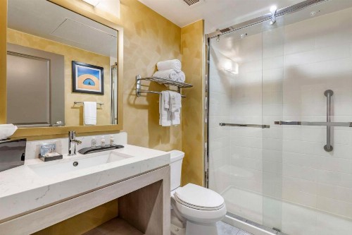 Best Western Premier Historic Travelers Hotel Alamo/Riverwalk - image 15