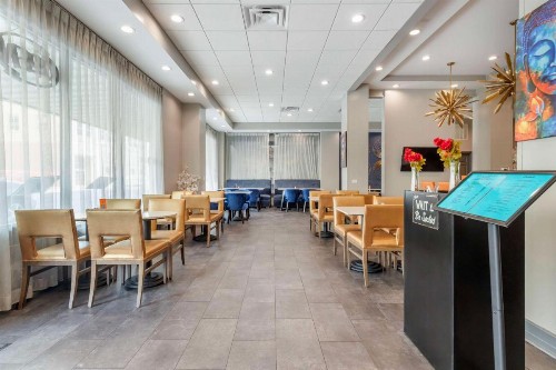 Best Western Premier Historic Travelers Hotel Alamo/Riverwalk - image 16