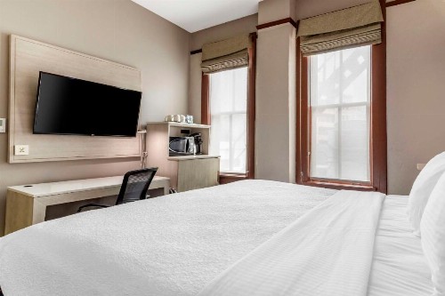 Best Western Premier Historic Travelers Hotel Alamo/Riverwalk - image 19