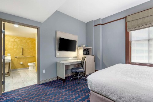 Best Western Premier Historic Travelers Hotel Alamo/Riverwalk - image 28