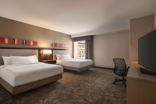 Hilton Garden Inn San Antonio Downtown - image 12