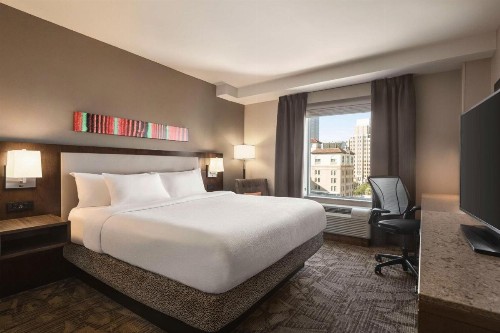 Hilton Garden Inn San Antonio Downtown - image 18