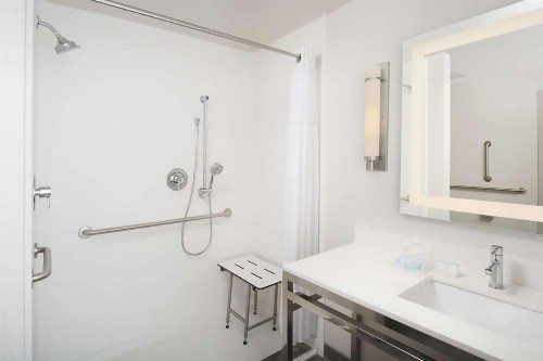 Hilton Garden Inn San Antonio Downtown - image 21