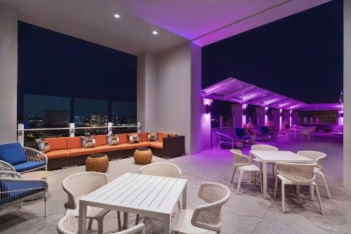 Hilton Garden Inn San Antonio Downtown - image 8
