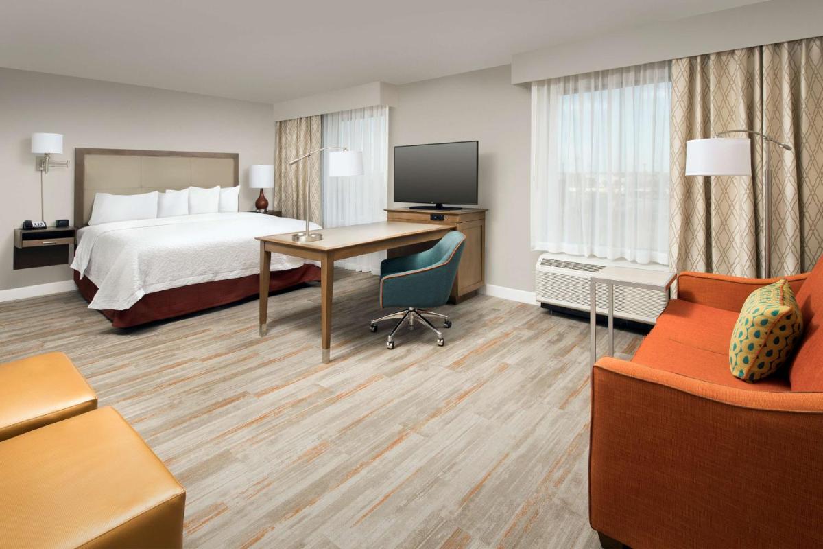 Hampton Inn & Suites San Antonio Lackland AFB SeaWorld - image 6