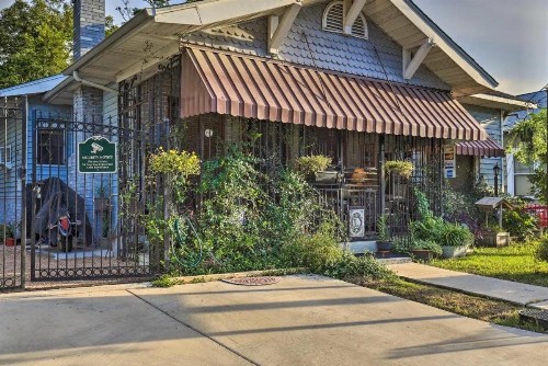 La Villa By The Riverwalk - image 2