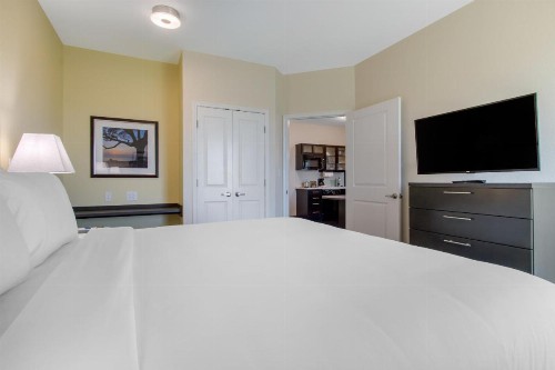 Candlewood Suites - San Antonio Lackland AFB Area an IHG Hotel - image 22