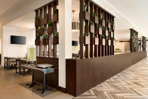 Embassy Suites By Hilton San Antonio Landmark - image 24