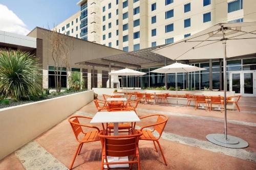 Embassy Suites By Hilton San Antonio Landmark - image 44