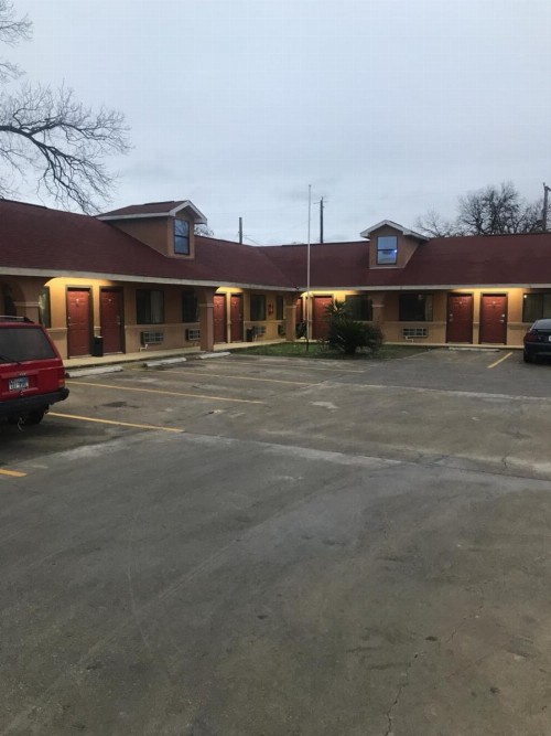 SouthTown S.A. Inn - image 9