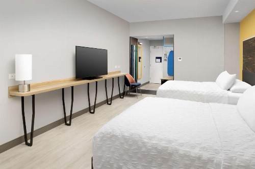 Tru By Hilton San Antonio Downtown Riverwalk - image 11