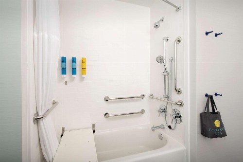 Tru By Hilton San Antonio Downtown Riverwalk - image 9