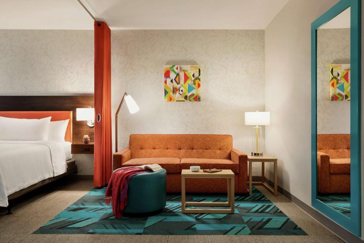 Home2 Suites By Hilton San Antonio North Stone Oak - image 2
