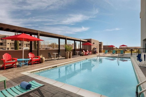 Home2 Suites By Hilton San Antonio North Stone Oak - image 4
