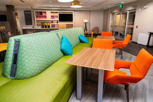 Home2 Suites By Hilton San Antonio At The Rim Tx - image 10