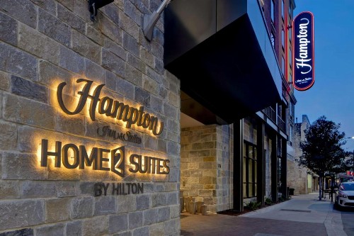 Home2 Suites By Hilton San Antonio Riverwalk - image 6