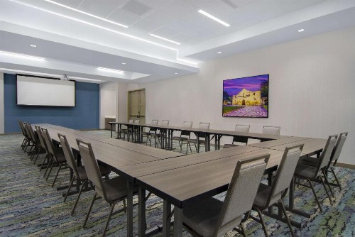 Hampton Inn & Suites San Antonio Riverwalk - image 33