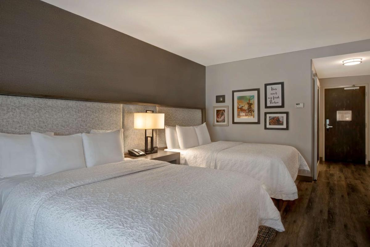 Hampton Inn & Suites San Antonio Riverwalk - image 7