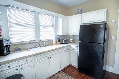 Virginia #A Cozy 2BA/1BA near Downtown Sleeps 8 - image 11