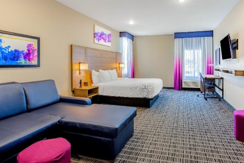 La Quinta by Wyndham San Antonio Alamo City - image 12