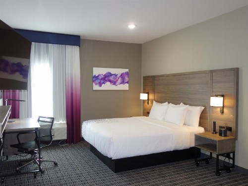 La Quinta by Wyndham San Antonio Alamo City - image 28